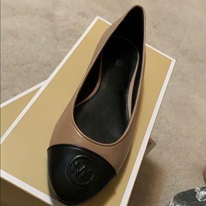 Michael Kors Dylyn ballet flats.